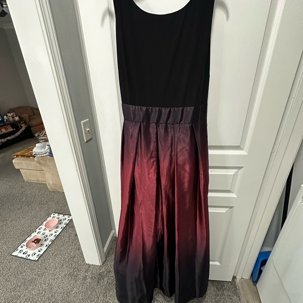 SLNY Black and Red Ombre Gown